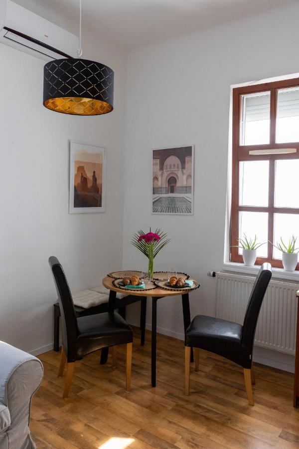 Republic Apartman Apartman Baja Kültér fotó