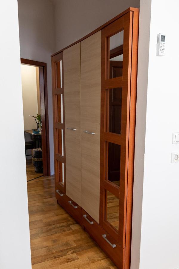Republic Apartman Apartman Baja Kültér fotó