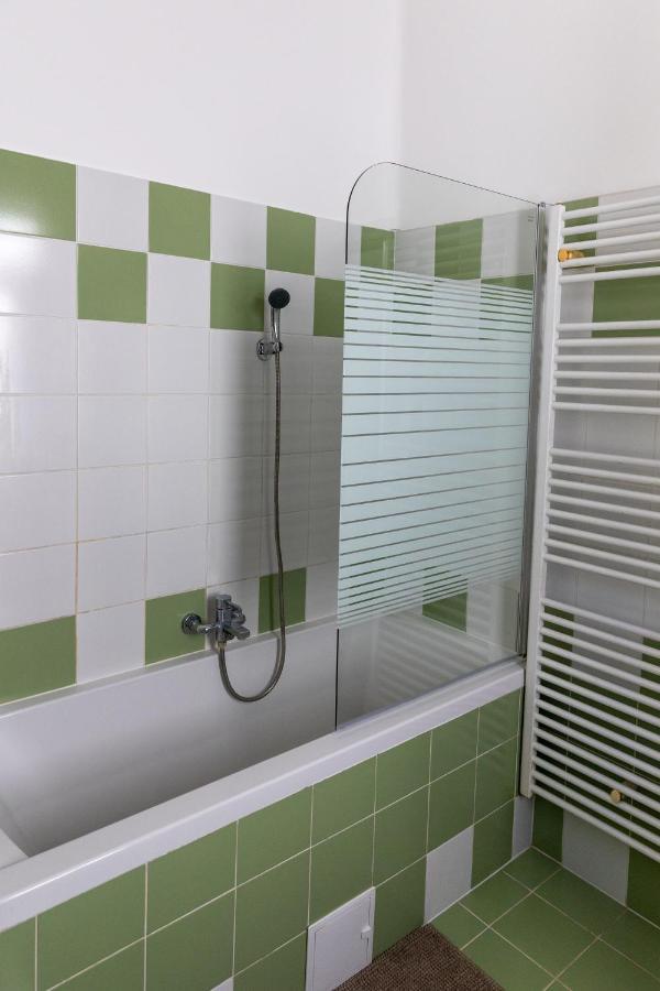 Republic Apartman Apartman Baja Kültér fotó
